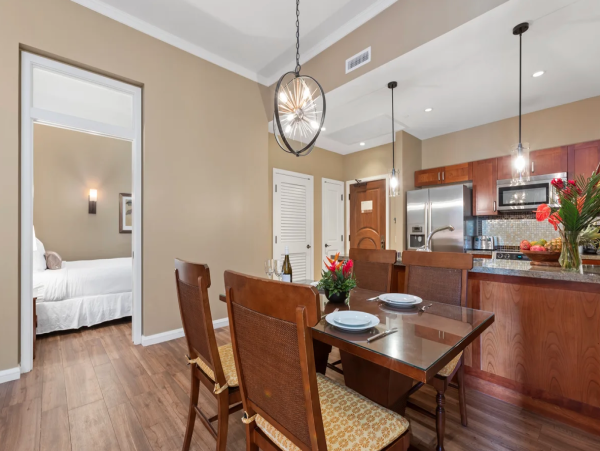 Luxurious Maui Beachfront Villas - Perfect For Families & Groups